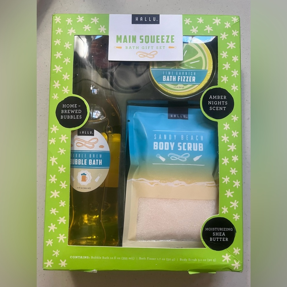 Hallu Brand Bath Gift Set. Brand New!